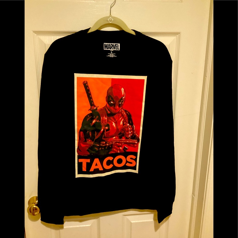 Star Wars Marvel Tacos Sweatshirt, Size L, black with red design, quality
